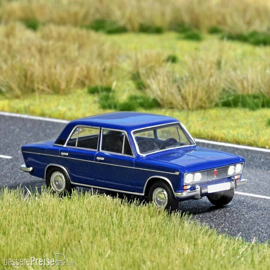 Busch Lada 1500 (5660) Modellfahrzeuge