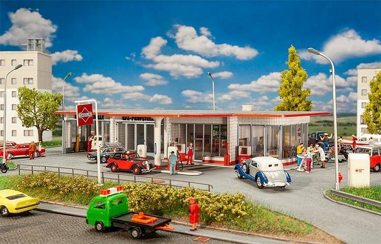 Modelleisenbahn-Zubehör Faller Tankstelle Brandshof (130591)