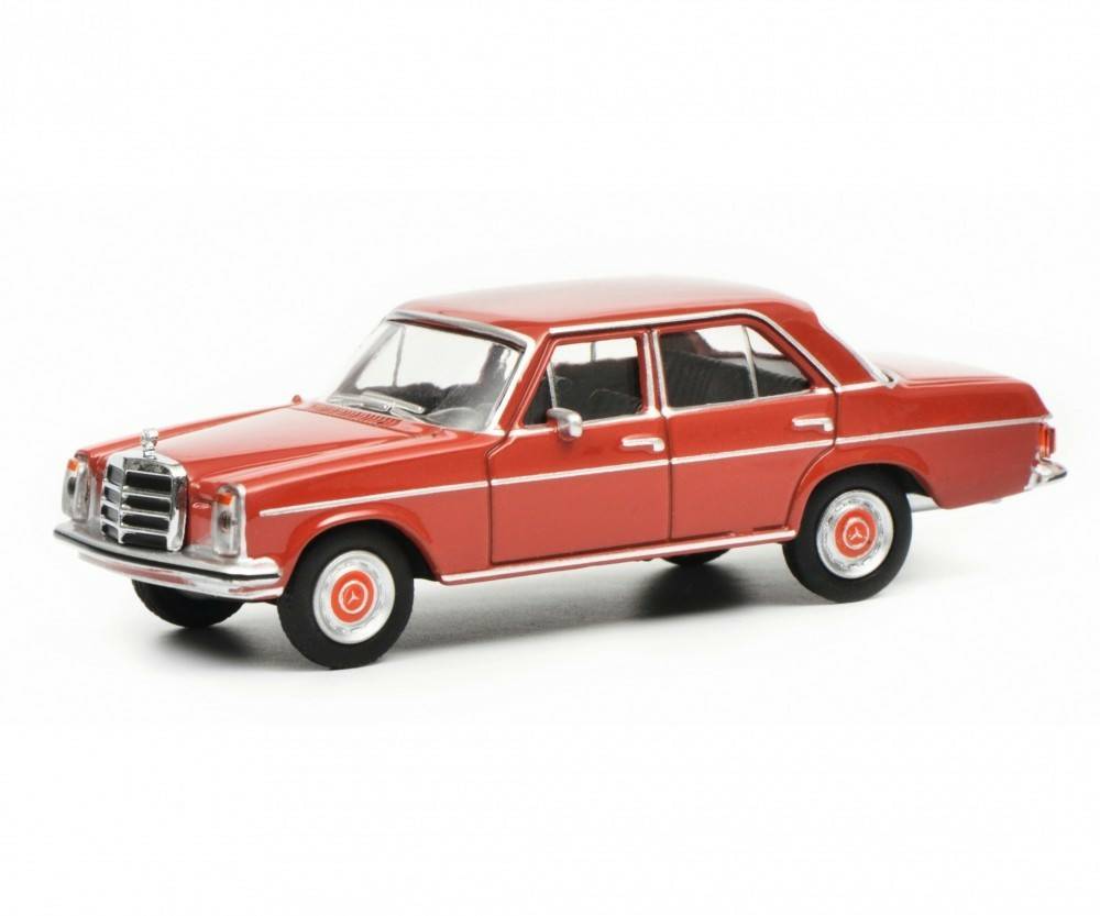 Schuco Mercedes-Benz -/8, rot, 1:64 (017800) Modellfahrzeuge